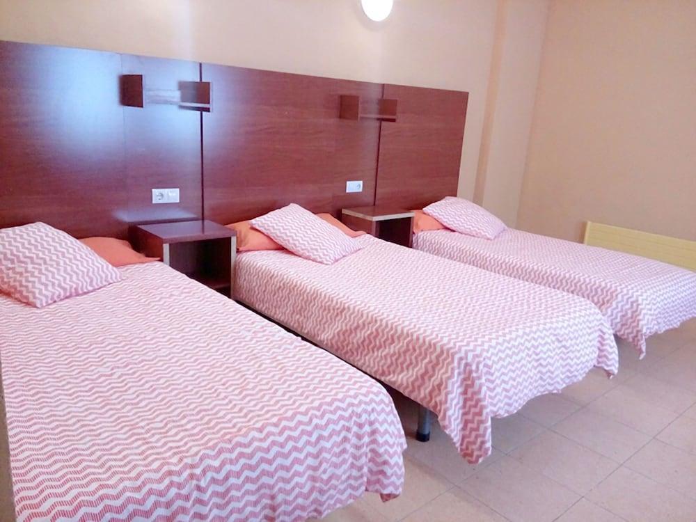 Residencia Albergue ז'אקה מראה חיצוני תמונה